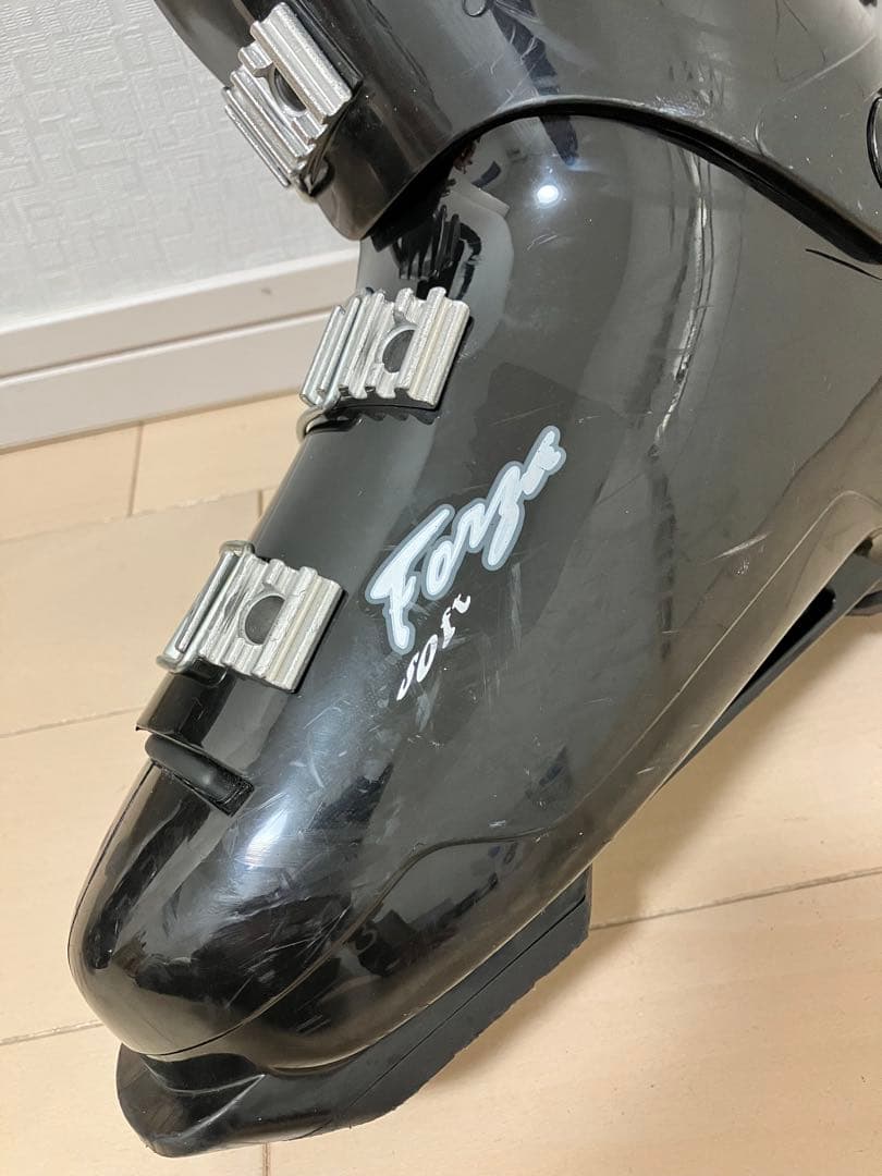 アルペンスノーボード　ブーツ 28.0cmぐらい　⑨ blackpro