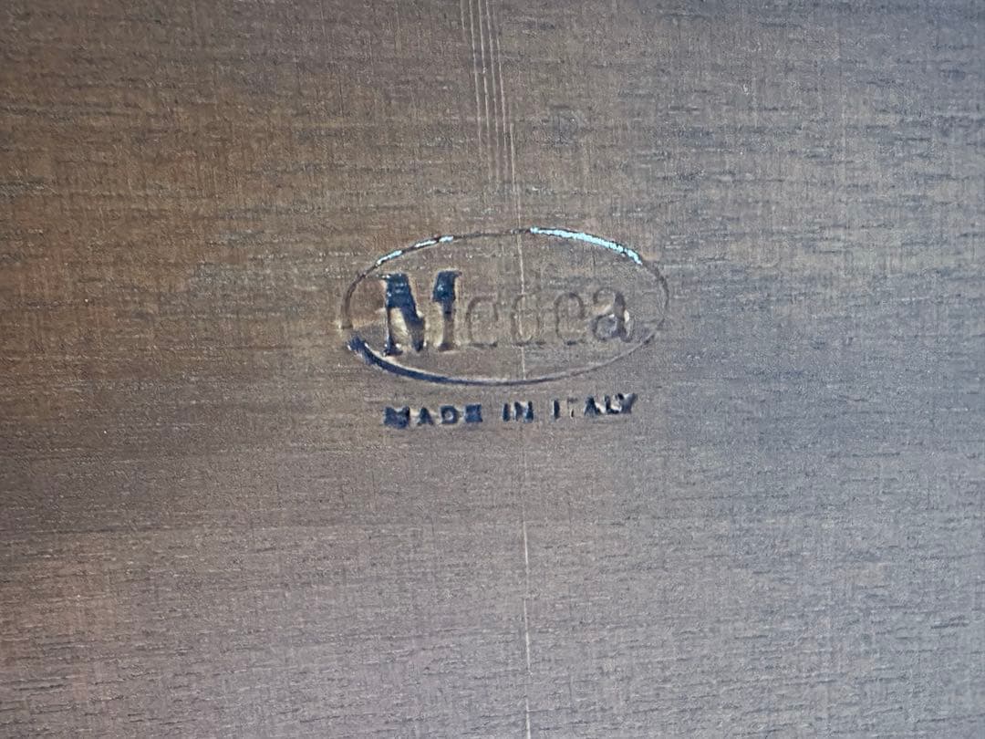 イタリアMedea社 ダイニングテーブル ART72 IDC大塚家具にて購入