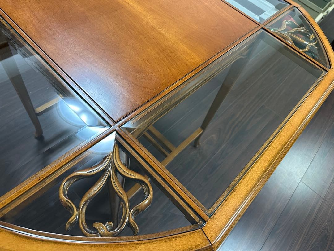 イタリアMedea社 ダイニングテーブル ART72 IDC大塚家具にて購入