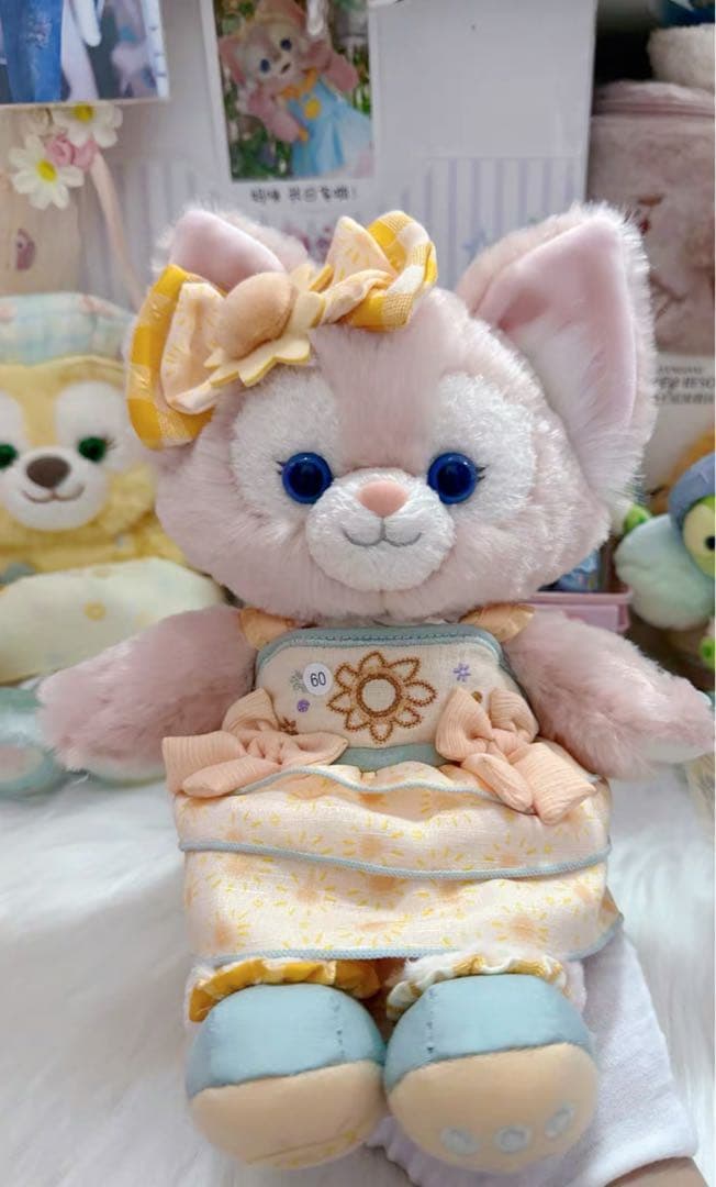 上海ディズニーランド❗️リーナベル カラフル　ぬいぐるみss③ 上海ディズニーランド❗️リーナベル カラフル ぬいぐるみss③ 春日