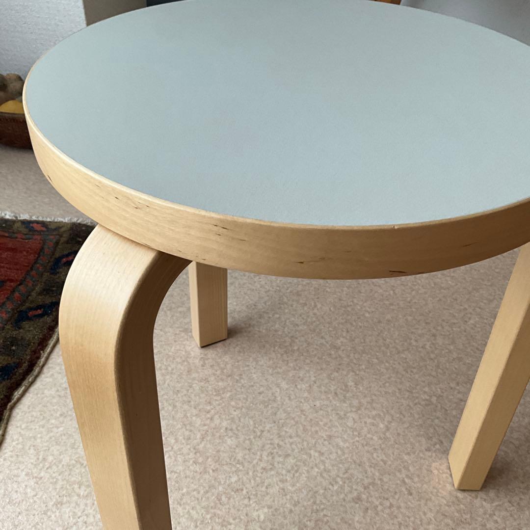 stool60 scope別注リノリウム ヴェイパー 3本脚