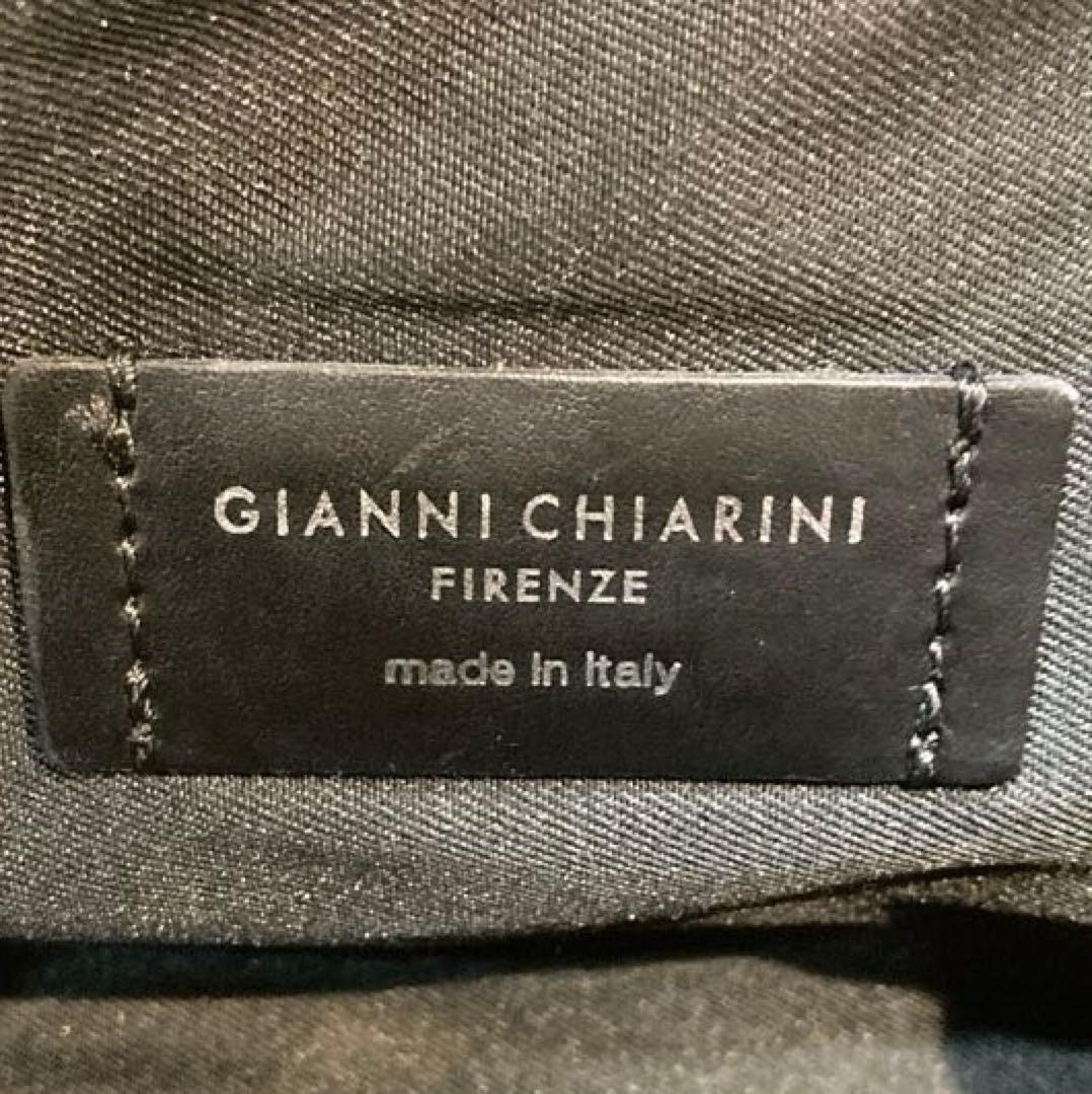 【美品】GIANNI CHIARINI アリファ S ショルダーバッグ　黒