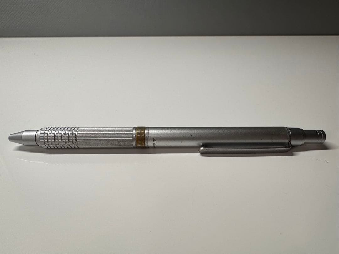 Automac シルバー シャープペンシル 0.5 廃盤 - メルカリ
