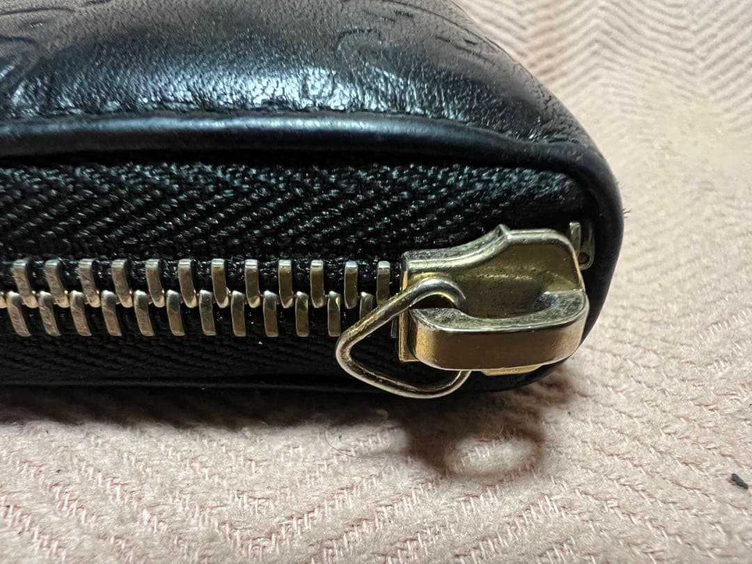 GUCCI 2484 ケース シマ ラウンドファスナー 黒 レザー