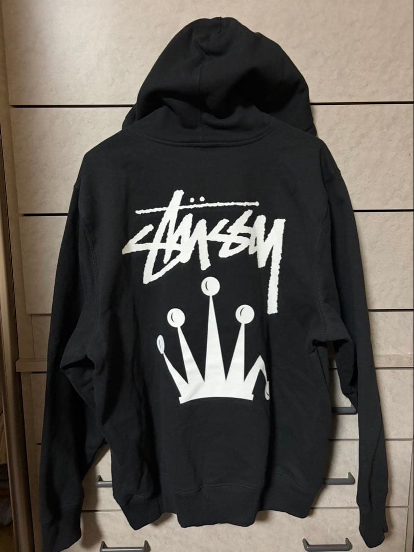 【新品】Stussy パーカー Mサイズ