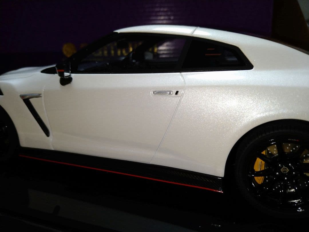 京商サムライSAMURAI 1/18NISSAN GT-R NISMO 2020