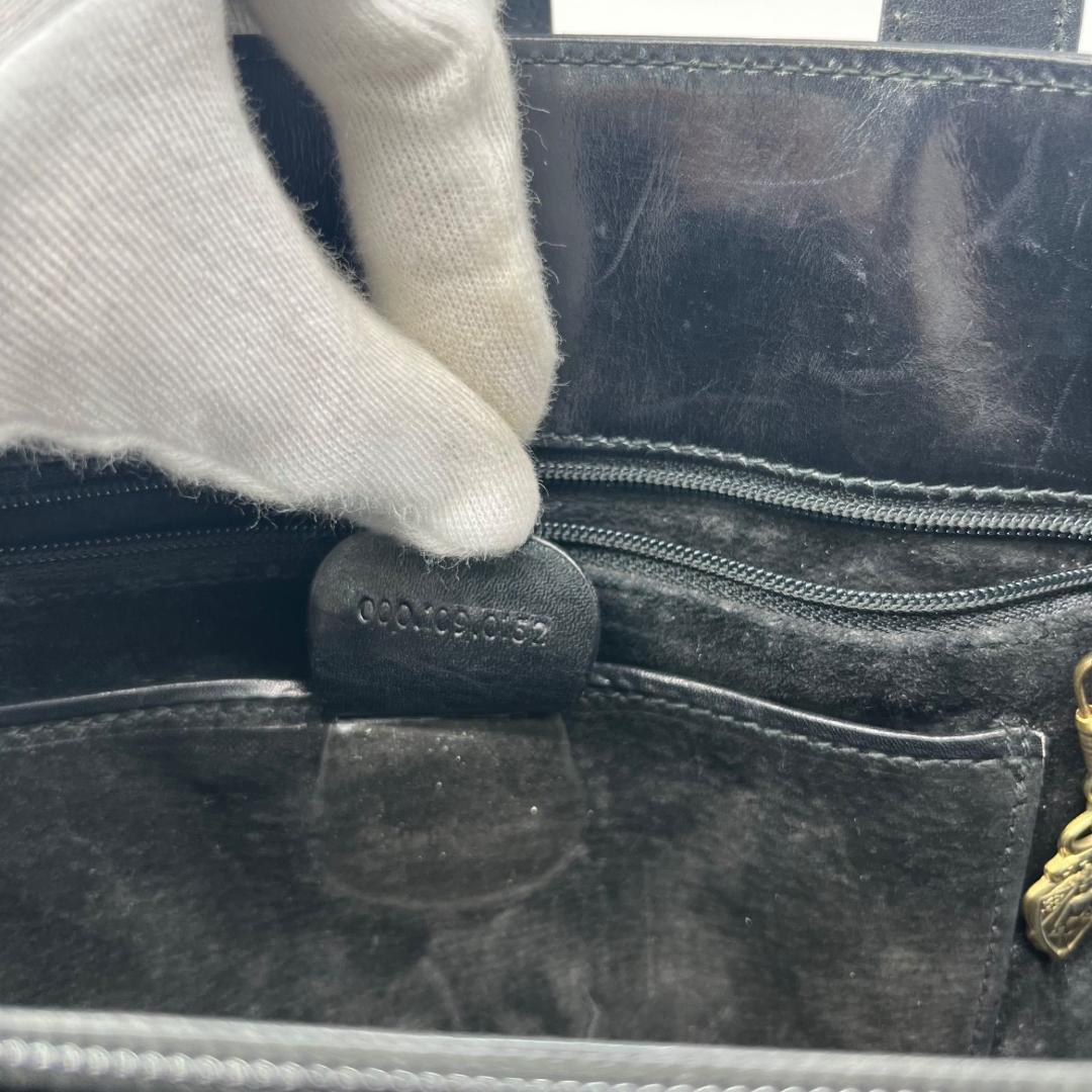 13971✨グッチ ハンドバッグ レザー フラップ 黒 ブラック