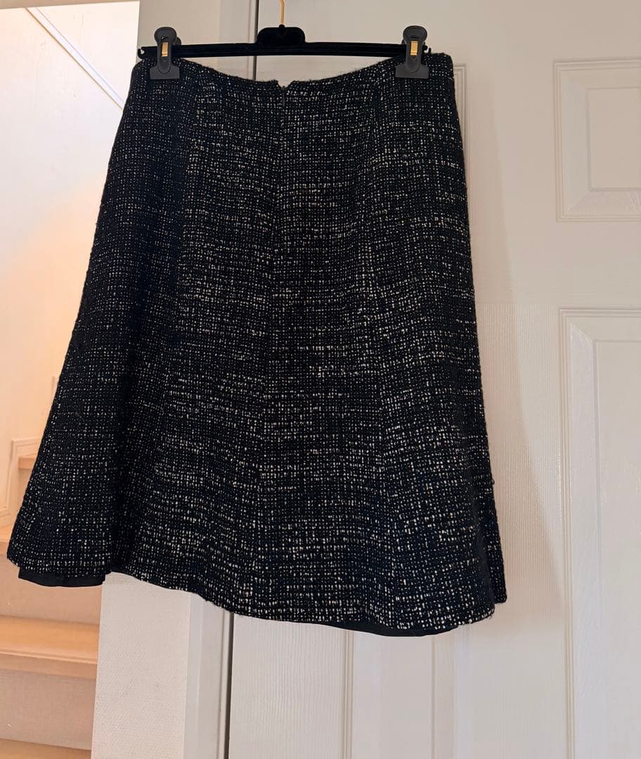 CHANEL シャネル　ツイードスカート　黒　白　ブラック　ホワイト