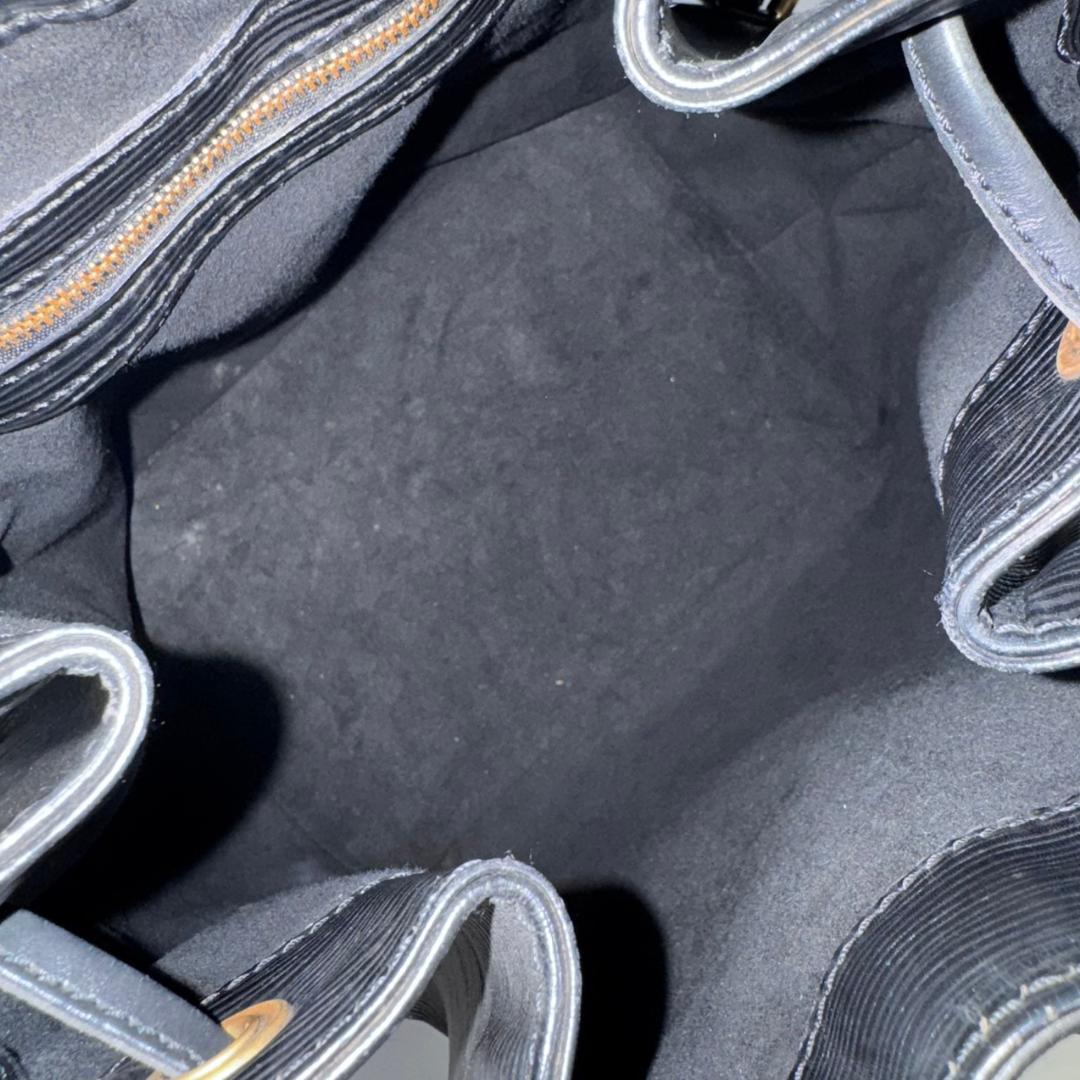 ルイヴィトン エピ プチノエ 巾着 ショルダーバッグ 黒 M44102