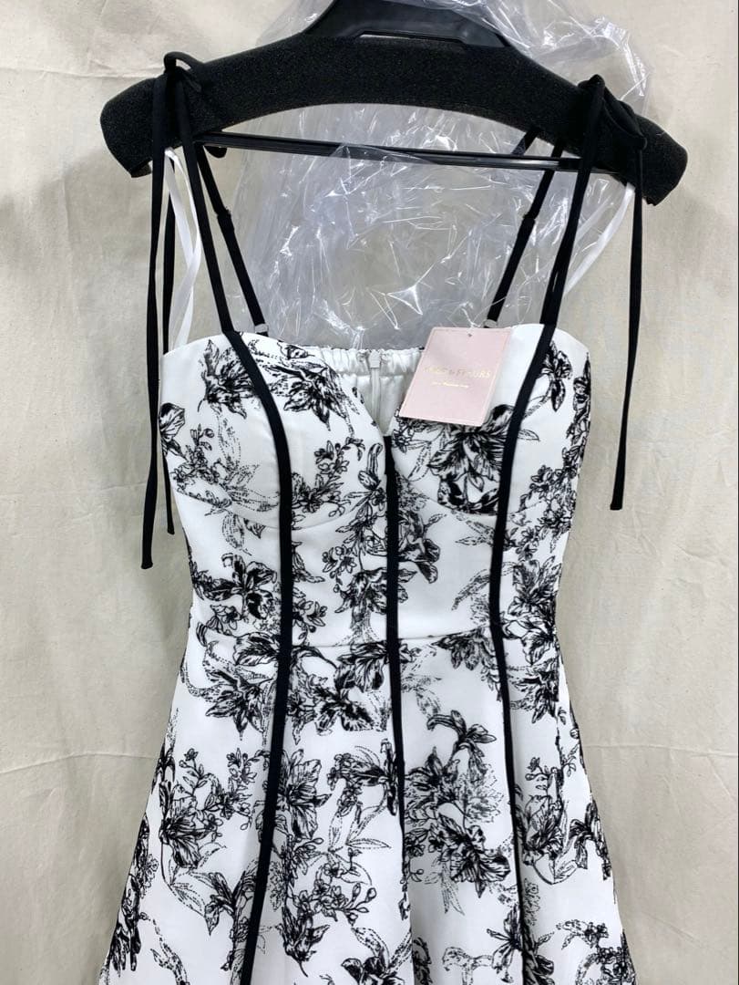 XS 3786 ディア　アニエル　ローブドフルール　ブリエ　キャバドレス