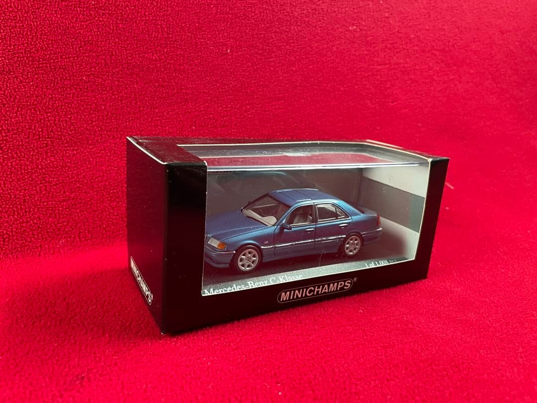 ミニチャンプス　メルセデスベンツ  Cクラス ) 1/43 ブルー　1997