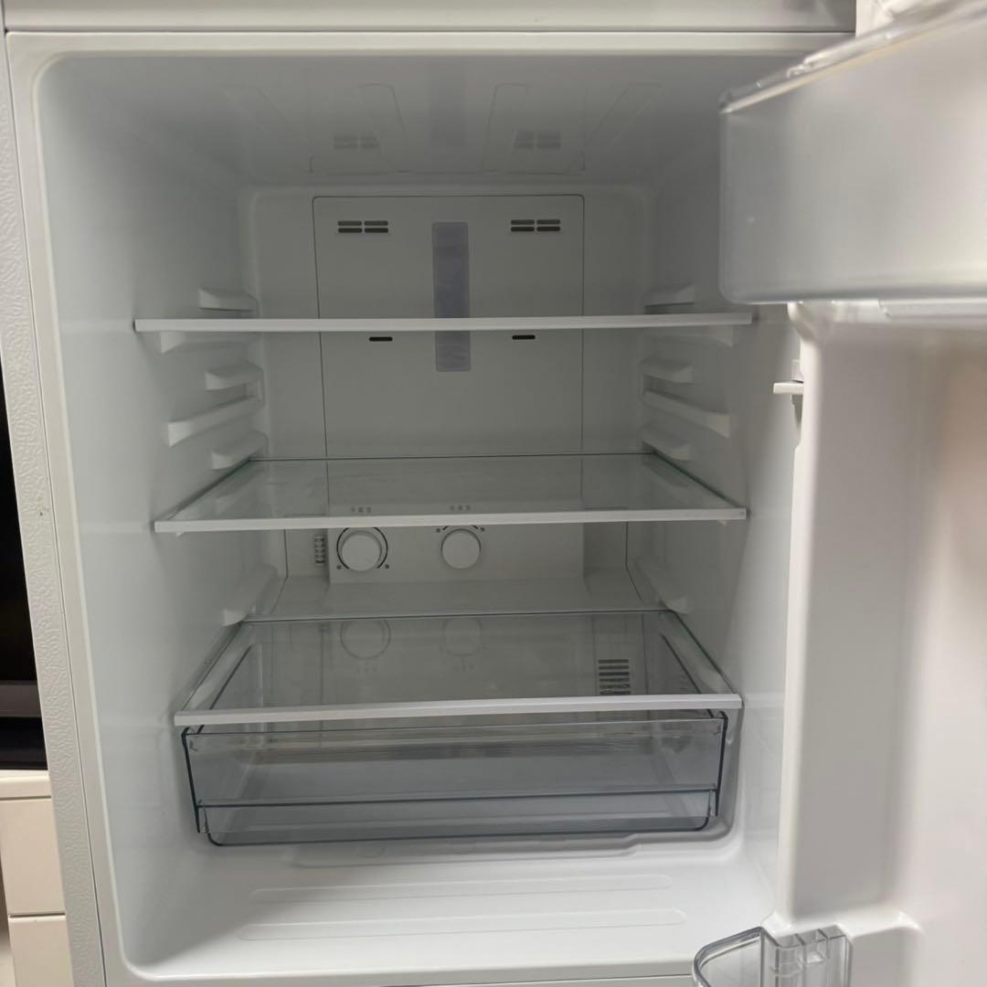 airmam アレジア　冷蔵庫2022年製　ノンフロン　2ドア