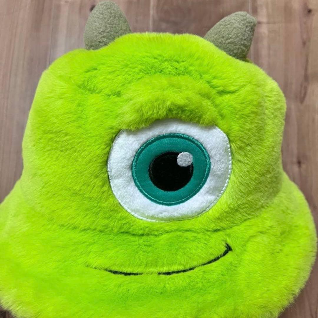 ディズニー　モンスターズインク着ぐるみ、キャップ6点セット