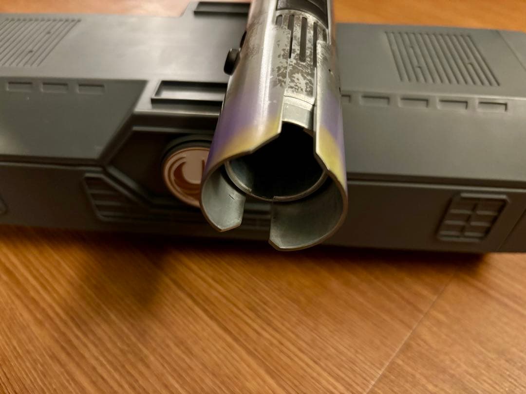 WDW ソル ギャラクシーズエッジ レガシーライトセーバー ブレード付 海外限定