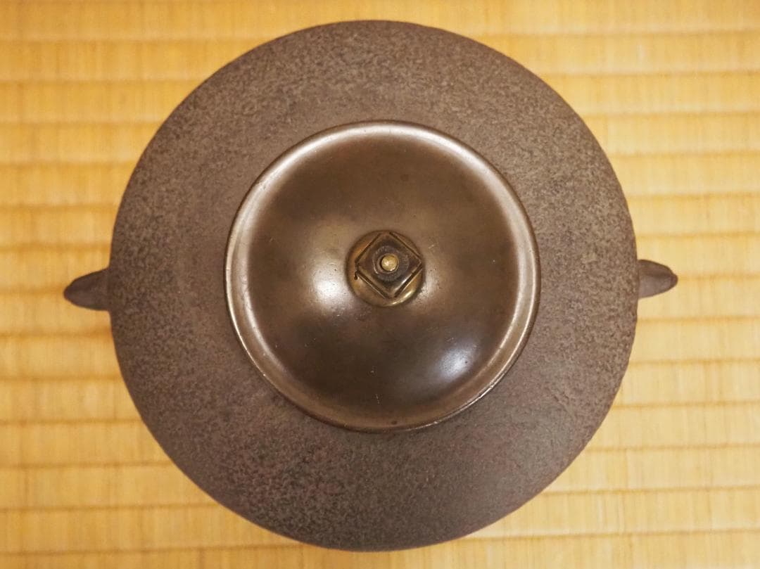 下間庄兵衛造『尻張釜』（極箱） - メルカリ