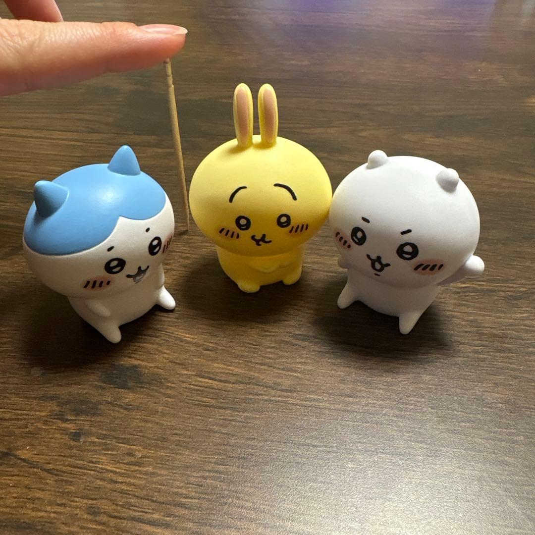 【バラ売り】ちいかわ　ハチワレ　うさぎ