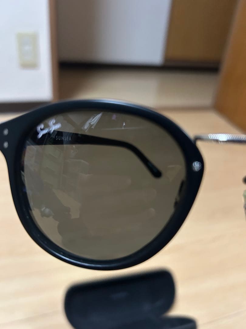 SUNSEA ブラック サングラス ケース付き - メルカリ