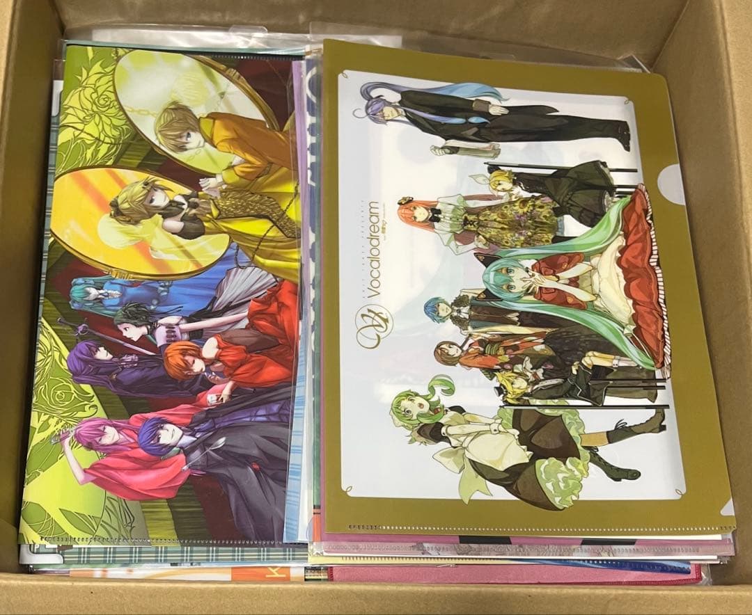 アニメグッズ　ノンジャンル　美少女　大量　100サイズ まとめ売り