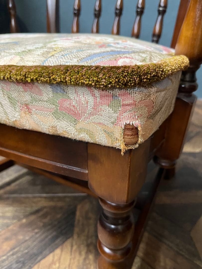 オールドカリモク コロニアル ④ 花柄 アームチェア ダイニングチェア