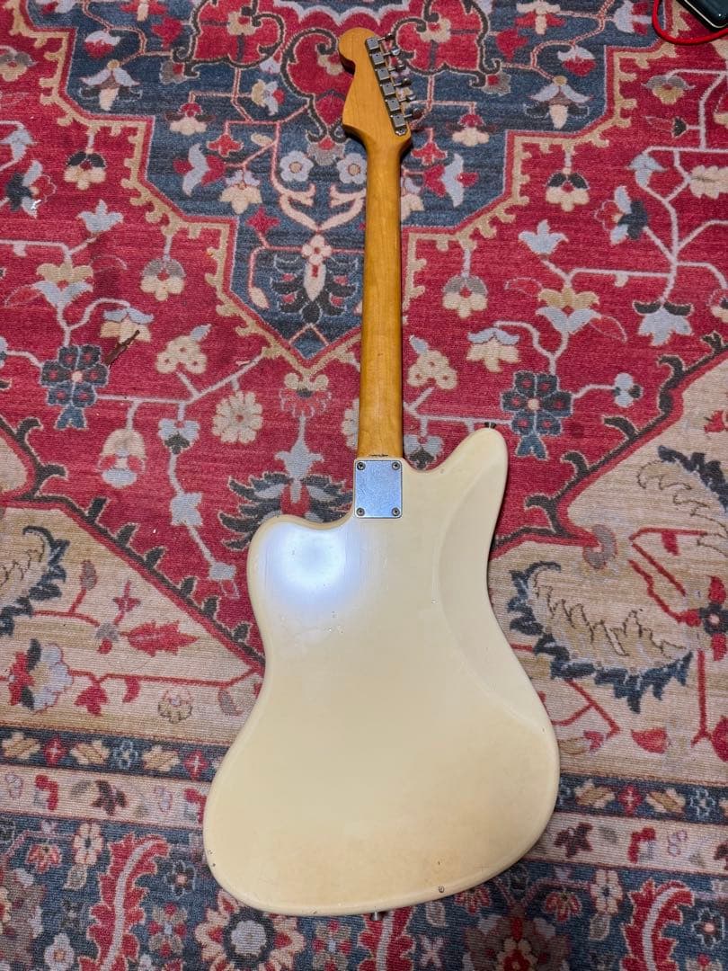 Fender Japan Jazzmaster アイボリー