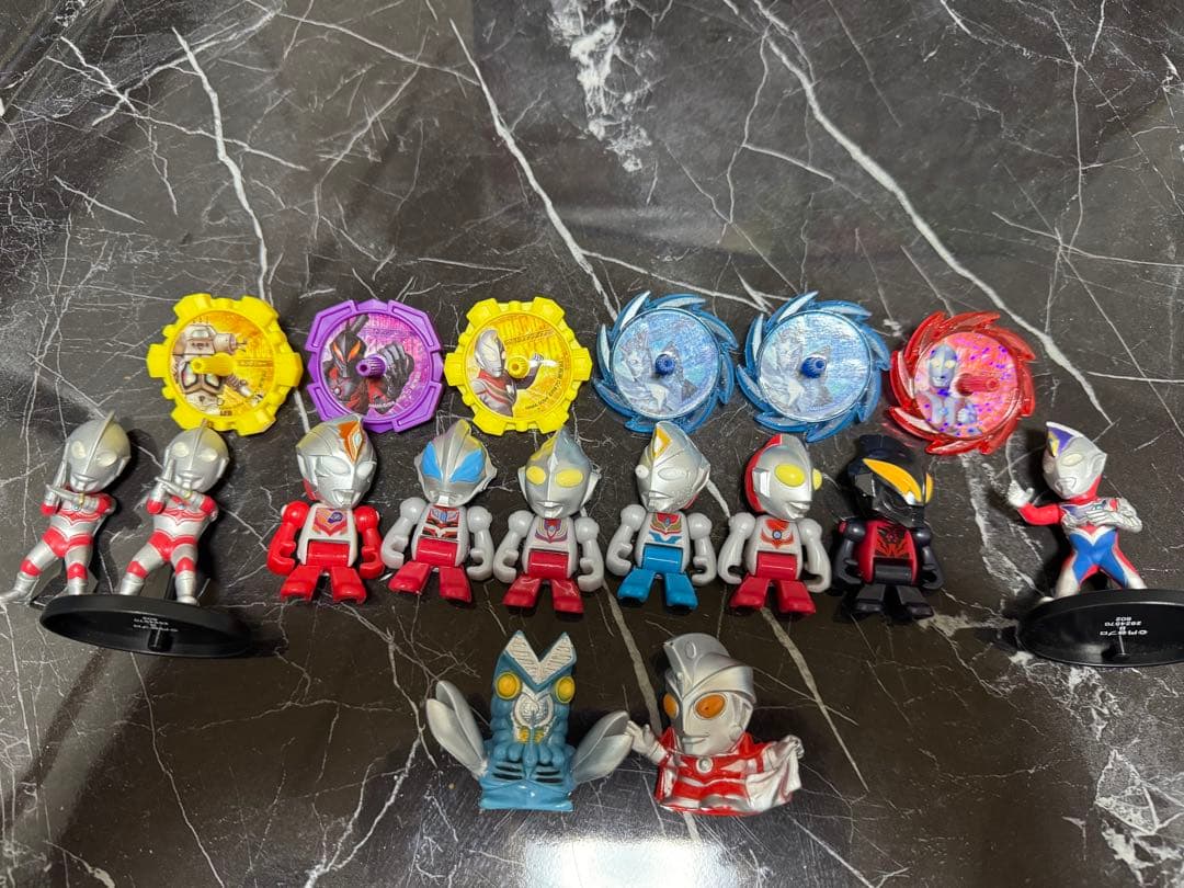 断捨離!!写真5枚分全部セット★ウルトラマン ソフビ まとめ売り