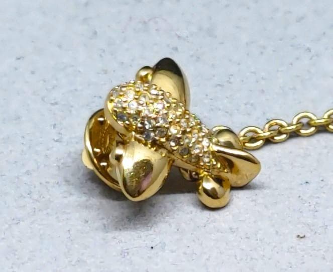 Burberrys バーバリー くま ベア 飛行機 ピンバッジ 40371