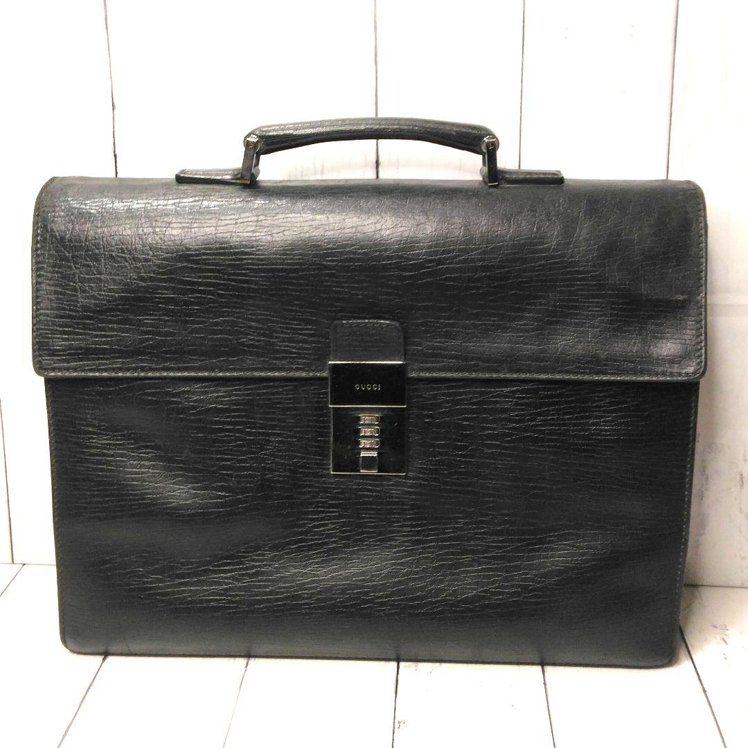 GUCCI ビジネスバッグ　ブリーフケース　A4可　ナンバー錠　シルバー金具