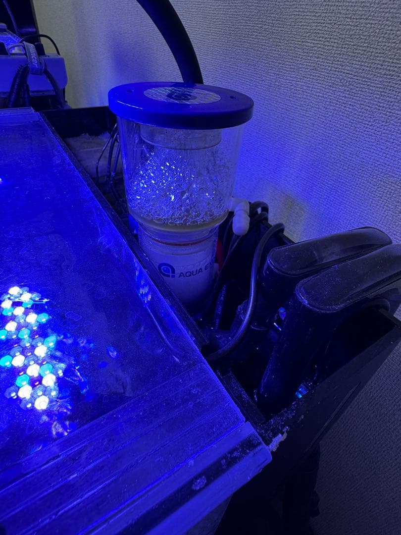 中古品 シェル2 海水水槽 オールインワン水槽 SHELL2 水槽台付き(白