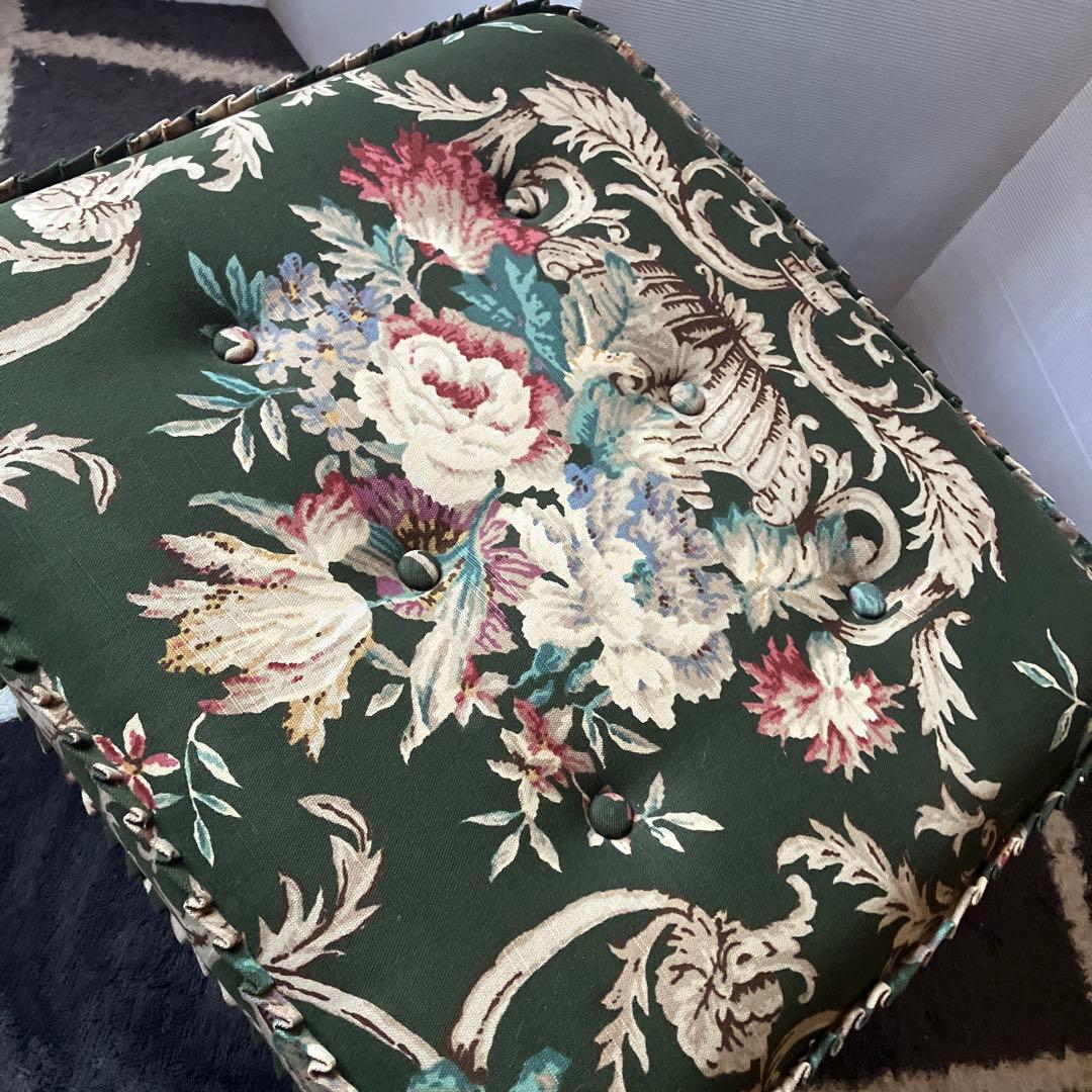 カリモク　オットマン　コロニアル