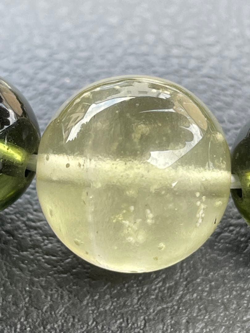 専用リビアングラス