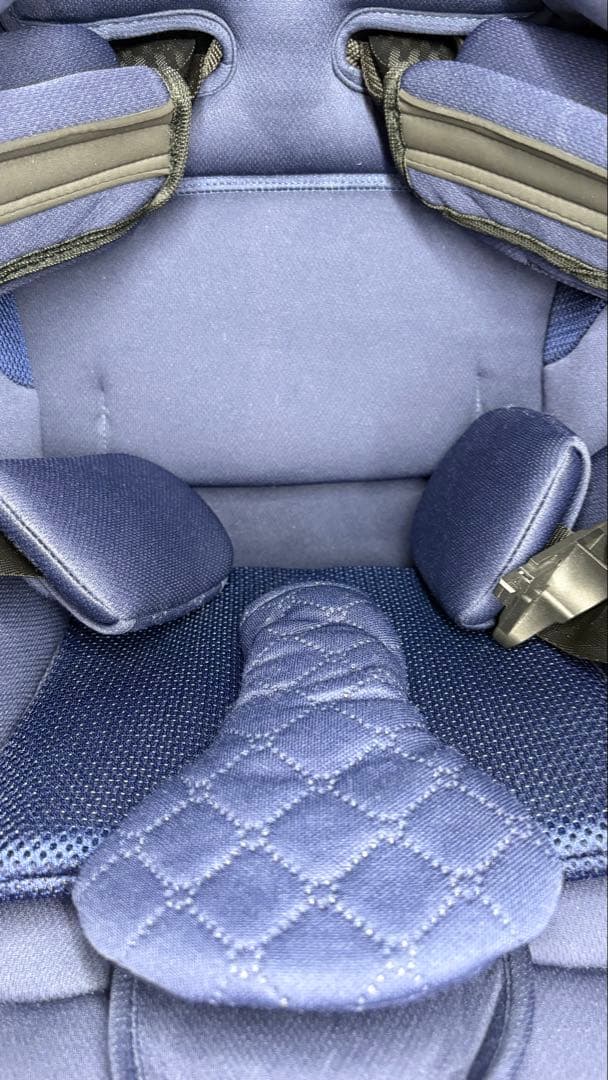 極上　Aprica フラディアグロウ ISOFIX プレミアム　チャイルドシート