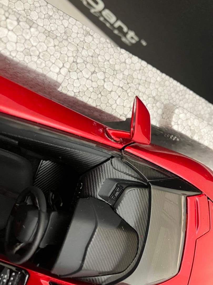 オートアート ランボルギーニ Aventador J 1/18