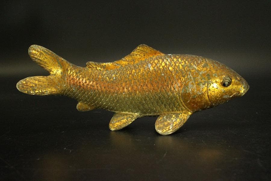 古い 鯉の置物 双魚 錦鯉(ZE457)
