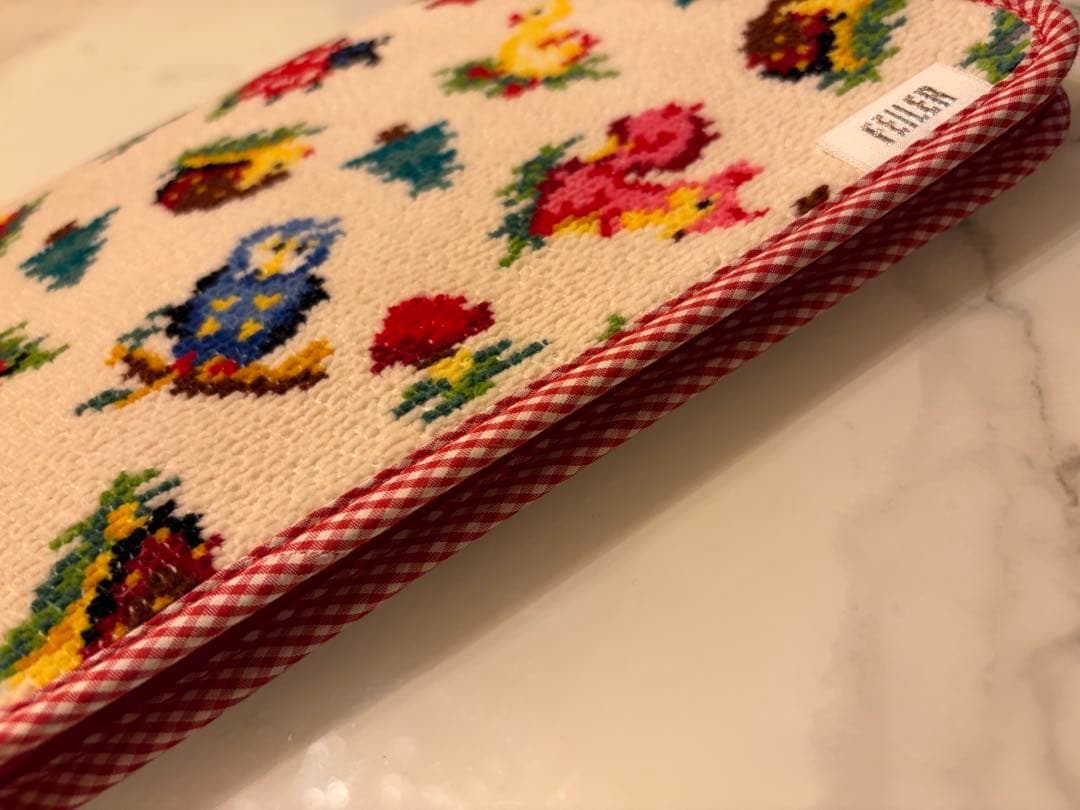 フェイラー ハイジフレンズフォレスト マルチケース - メルカリ