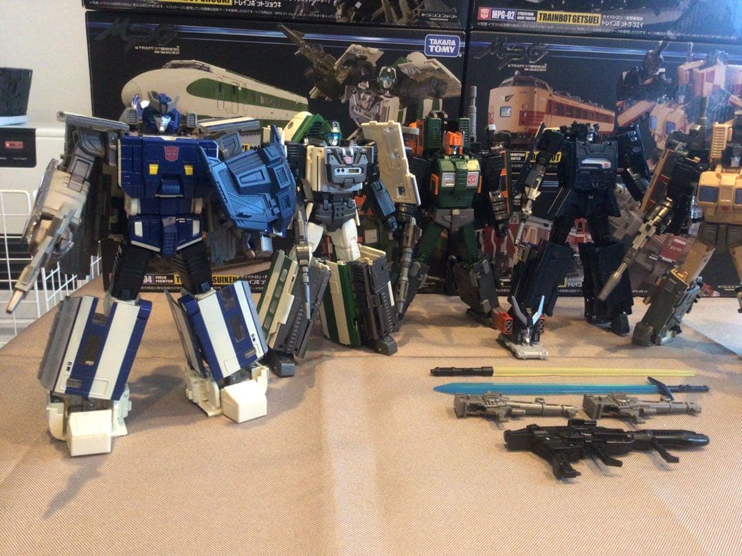トランスフォーマー　MPG トレインボット　ライデン　6体セット