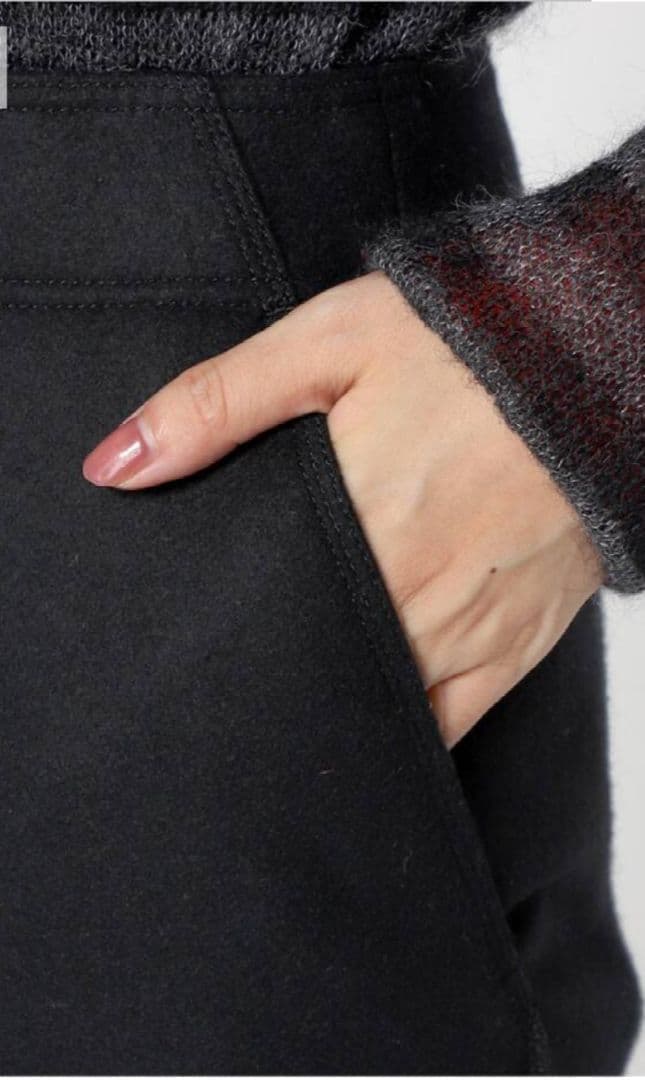 ビーバーメルトントラペーズスカート　ブラック　34