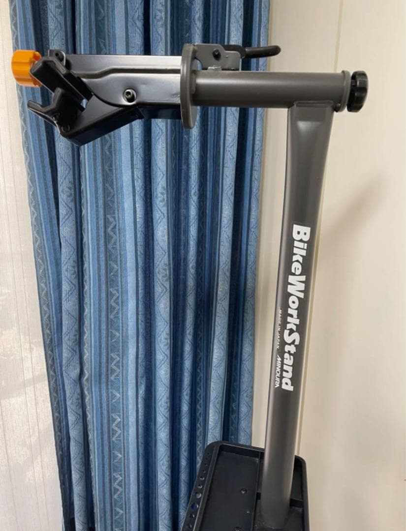 ミノウラ　バイクワークスタンド　自転車 メンテナンススタンド W-3100