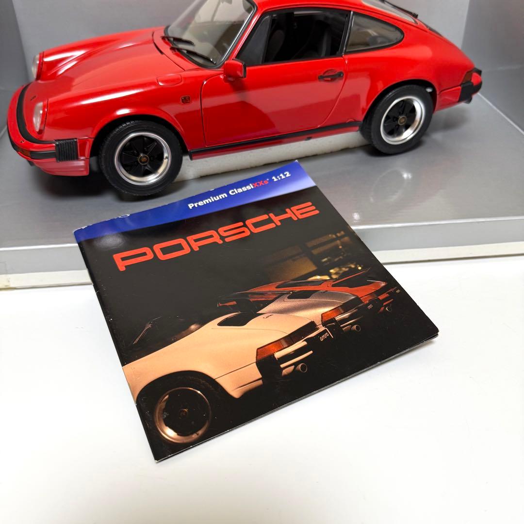 1/12 ポルシェ　911　カレラ　 3.2 クーペ　レッド　ドア開閉