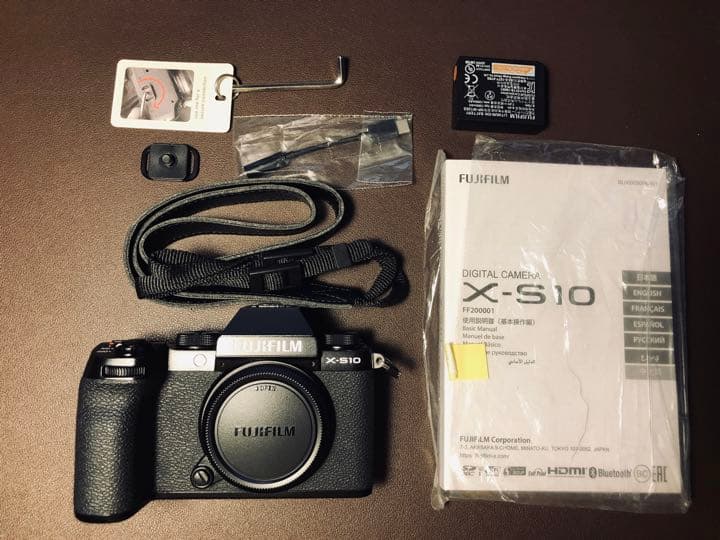 FUJIFILM X-S10(ボディ)+付属品