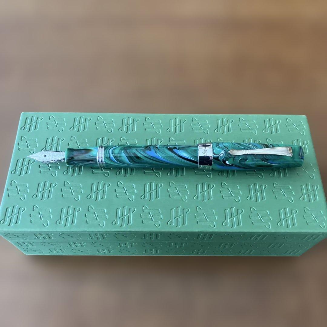 【未使用品】モンテグラッパ　エルモ02 万年筆 モンテグラッパ エルモ02 プラス ナイト 万年筆 Montegrappa Elmo02