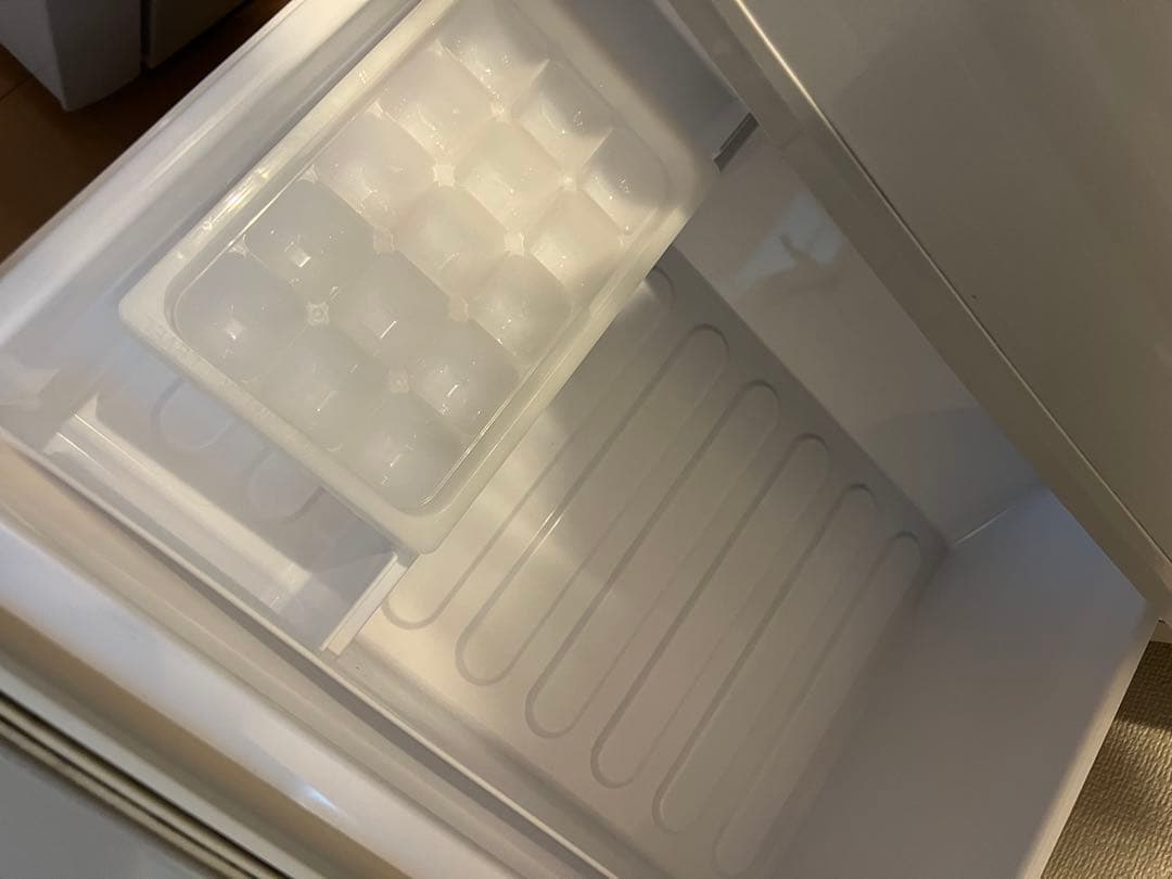 SHARP 一人暮らし用冷蔵庫 137L 2ドア SJ-D14D-S シルバー