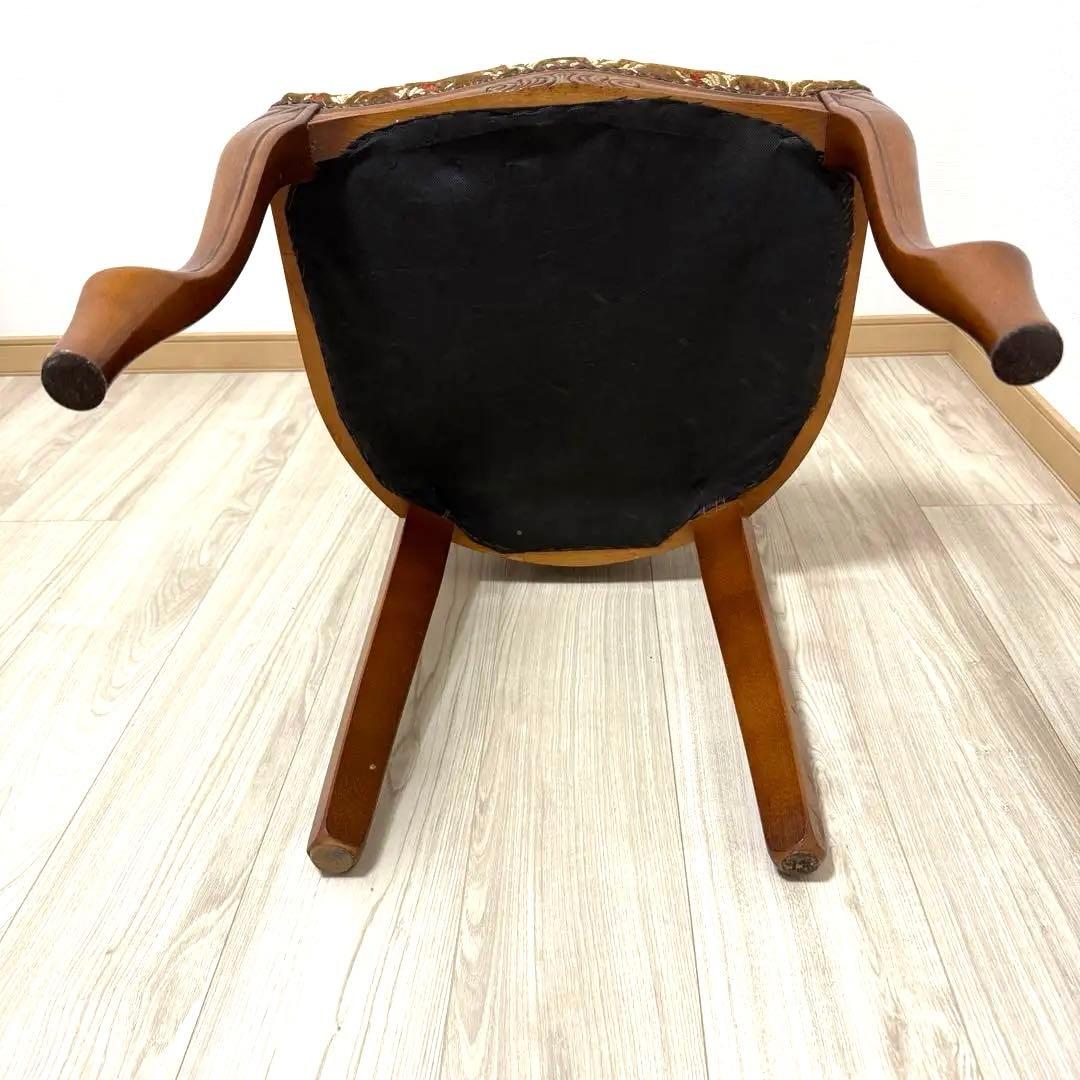 アンティーク調 ダイニングチェア 茶系 猫脚 猫足 彫刻 洋風 ロココ調