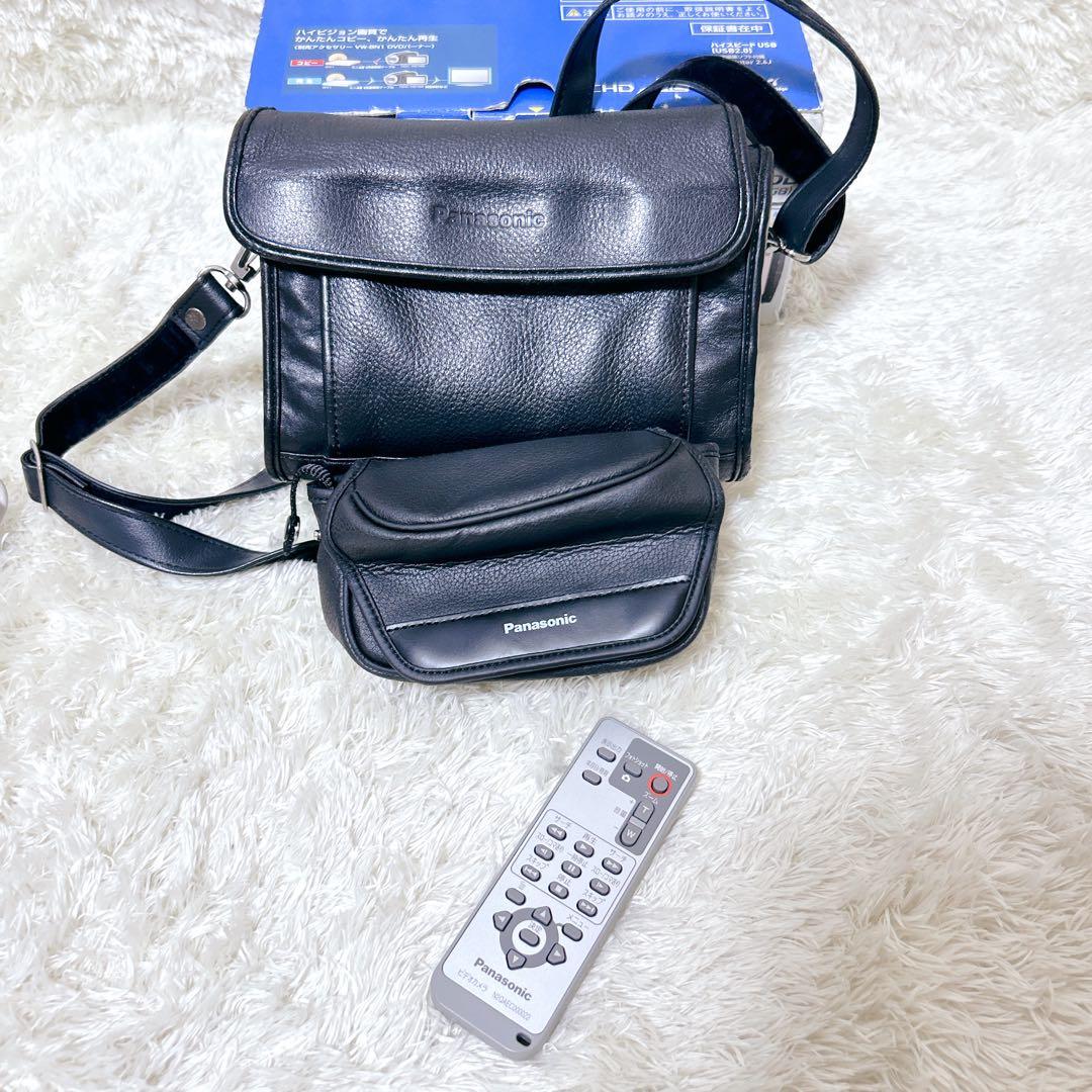 【美品】Panasonic デジタルハイビジョンビデオカメラ HDC-HS100