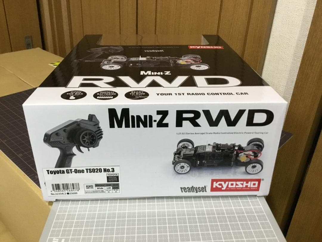 ミニッツRWDレディセット　トヨタGTーOne　TS020　NO.3 (新品）