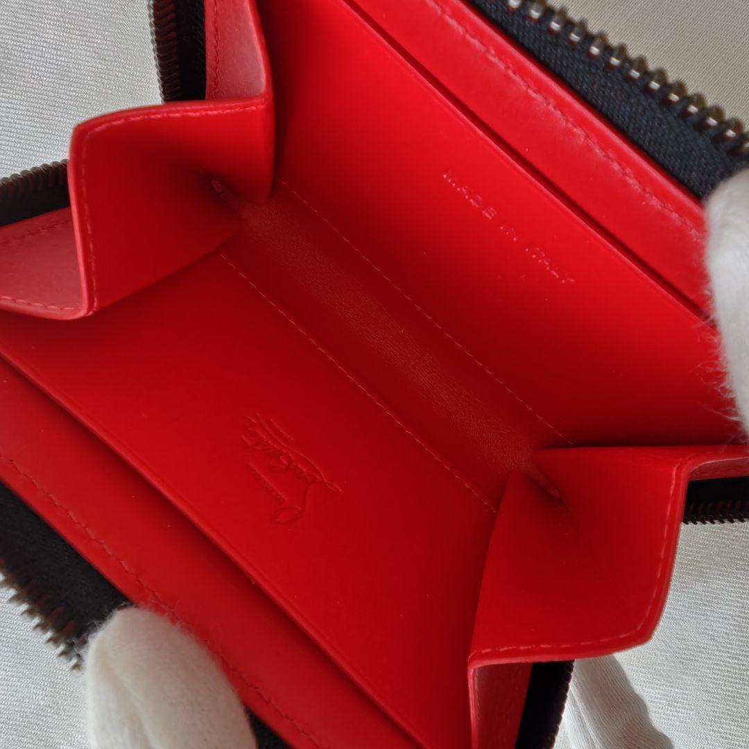 未使用級 クリスチャンルブタン ケース スタッズ レザー ブラック