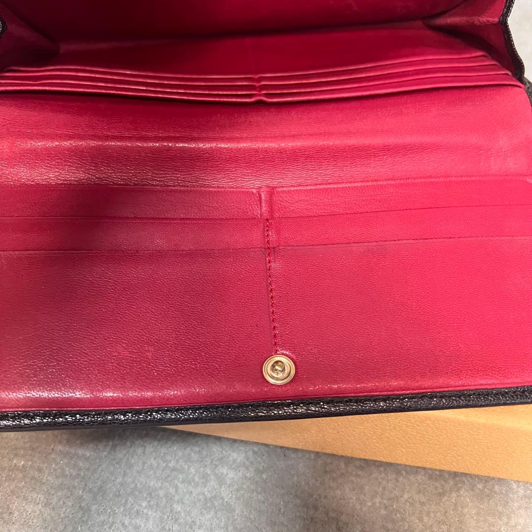 ロエベ LOEWE 二つ折り長財布 AMAZONA 113.95.F11