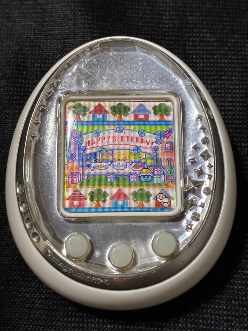 Tamagotchi iD L ホワイト タマゴッチ アイディー エル ホワイト