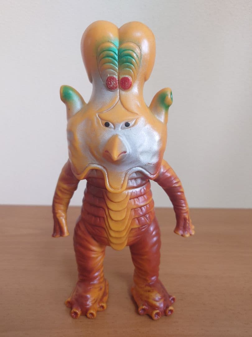 当時もの稀少！】ブルマァクソフビバルダック星人帰ってきたウルトラマン