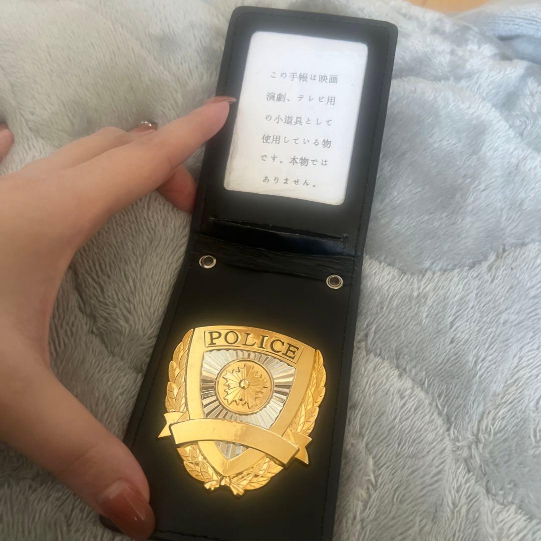 警察手帳レプリカ　撮影用・小道具 警察手帳レプリカ撮影用・小道具用・コスプレ