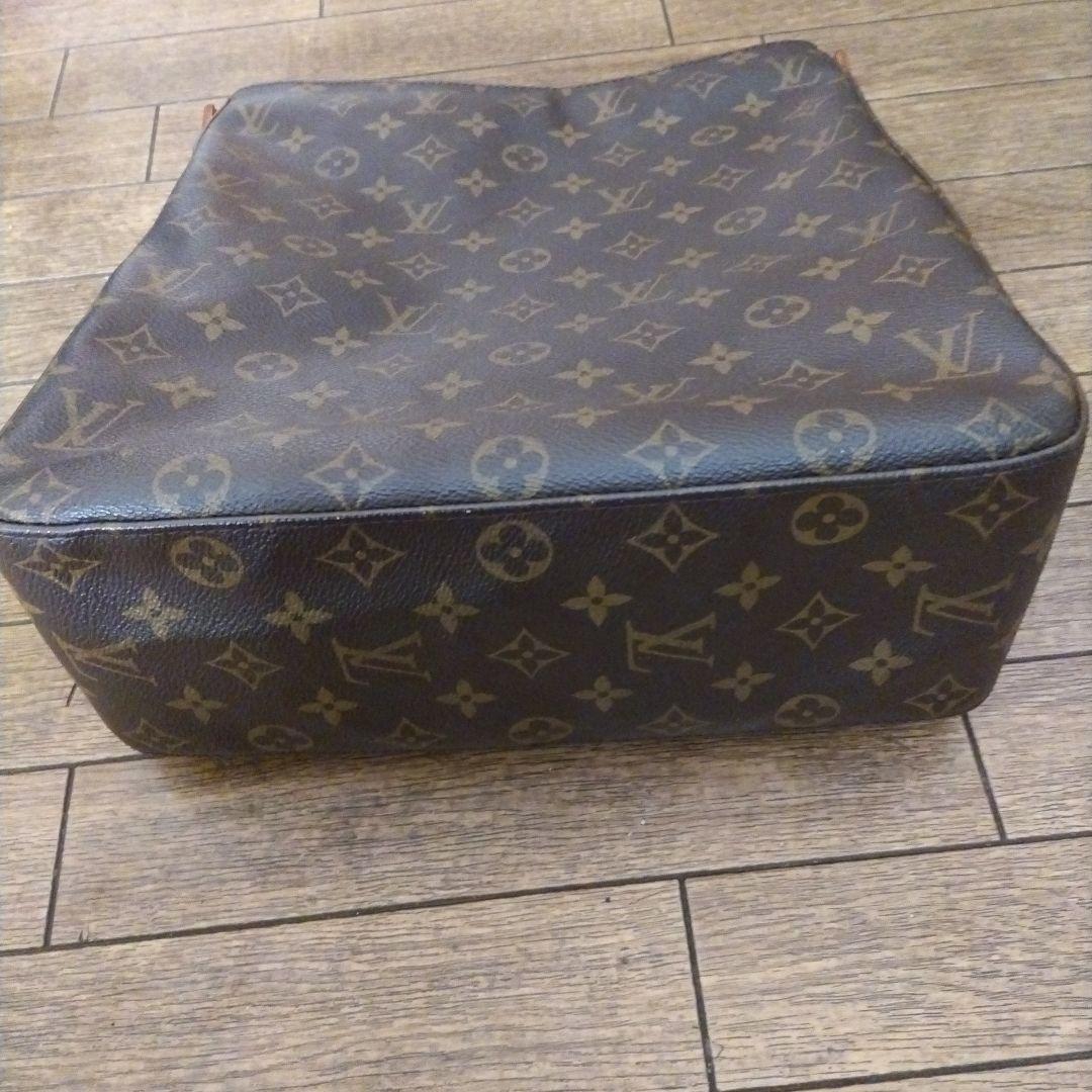 Louis Vuitton モノグラム 　ルーピング